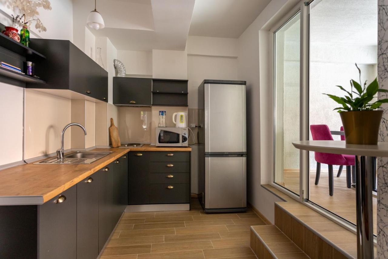 Hostel Denica Skopje Ngoại thất bức ảnh