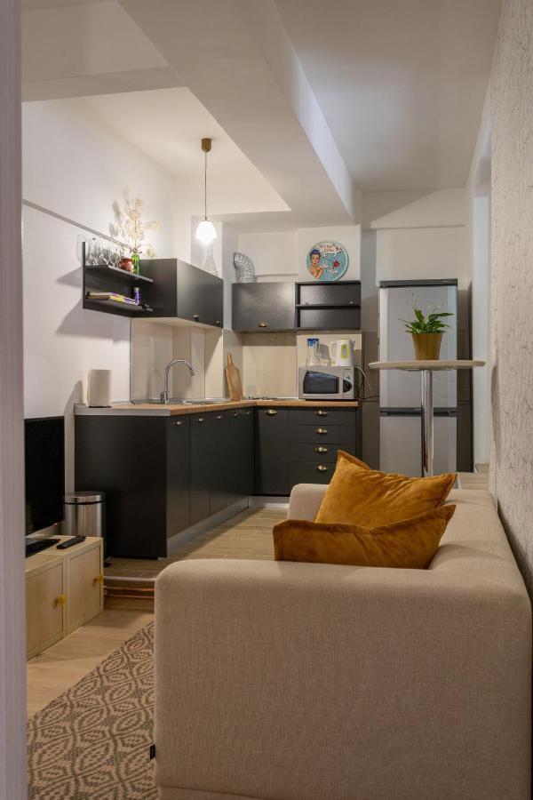 Hostel Denica Skopje Ngoại thất bức ảnh
