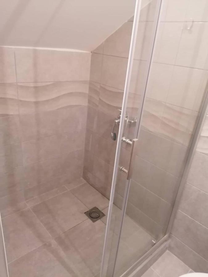Hostel Denica Skopje Ngoại thất bức ảnh