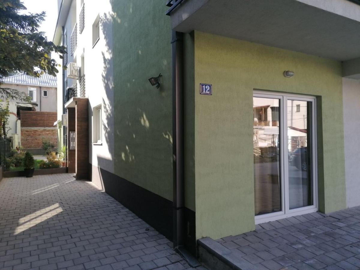 Hostel Denica Skopje Ngoại thất bức ảnh